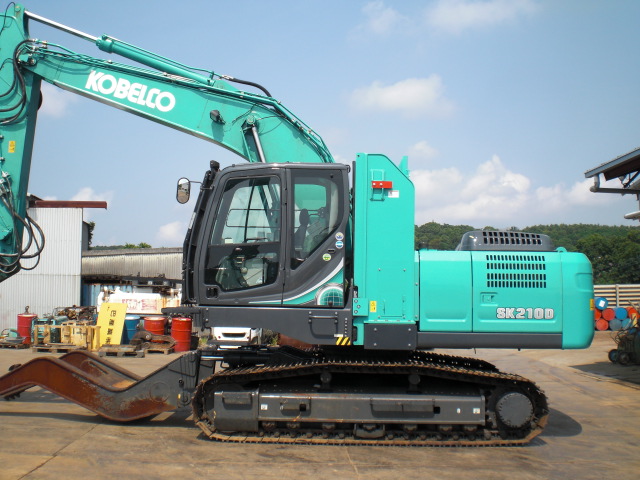 SK210D-10 80403 03.JPG